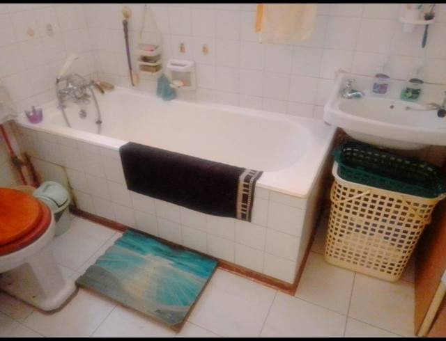 1.5 BEDROOM APARTMENT FOR SALE IN SOUTH BEACH
